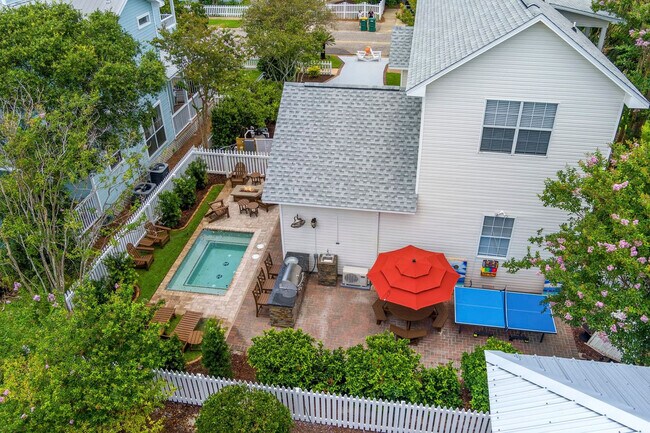 Building Photo - 4465 Clipper Cove