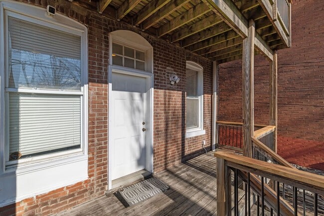 Building Photo - High end, 3 bedroom single family home in The Grove!