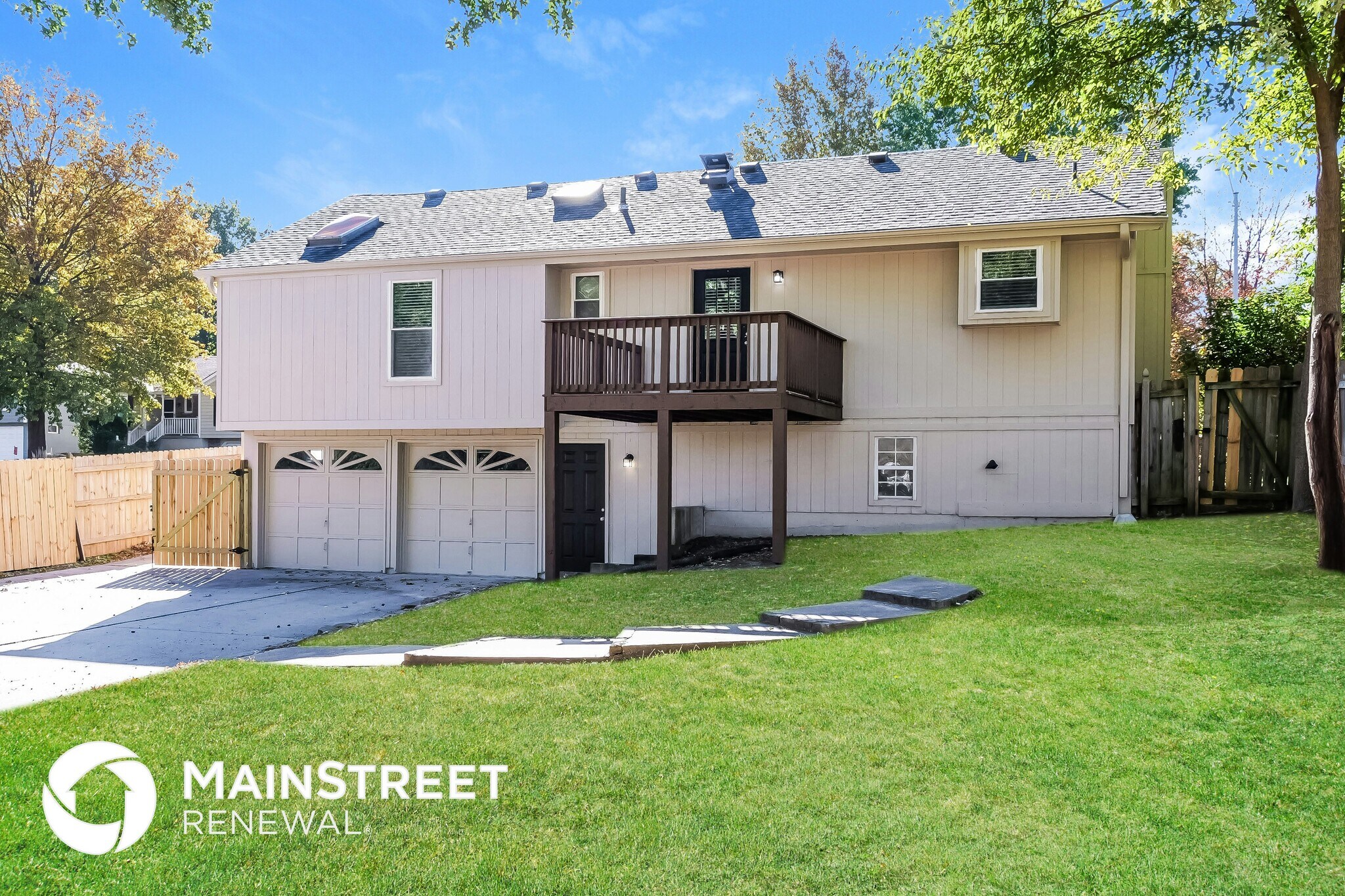 Building Photo - 19204 E 31st Terrace Dr S