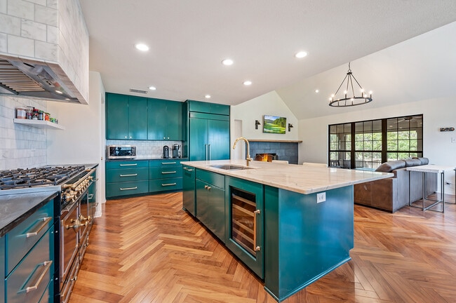 Building Photo - 29224 Seabiscuit Dr