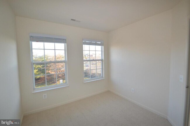 Building Photo - 13509 Bannacker Pl