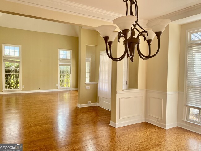 Building Photo - 1606 Cascade Overlook