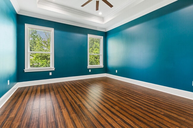 Building Photo - 90 E Claiborne Square