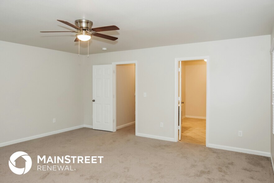 Building Photo - 105 Bermuda Lakes Dr