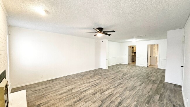 Building Photo - Storage Galore - Close to So Much