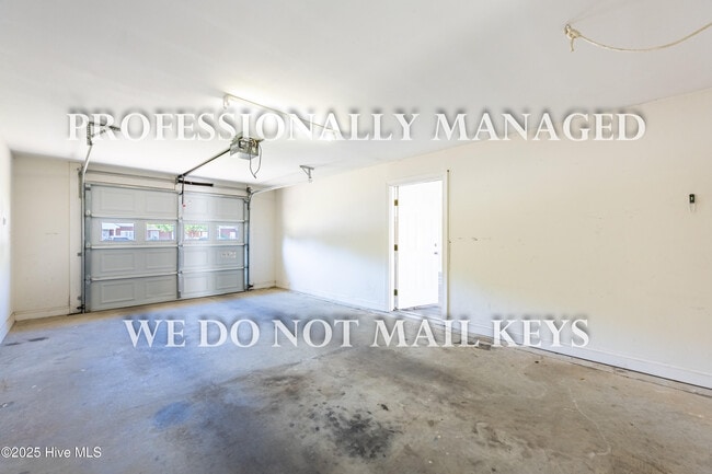 Building Photo - 161 Irene Ct