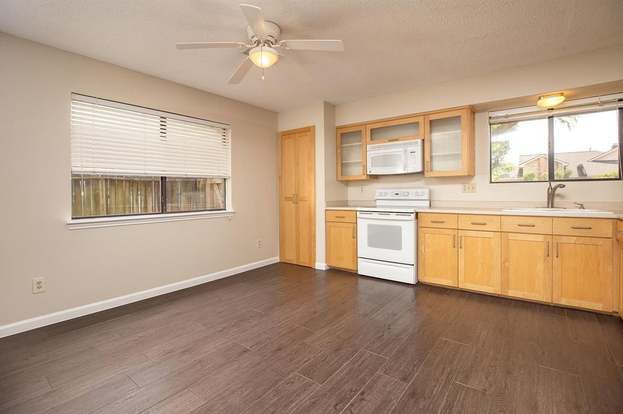 Building Photo - 3807 Cedar Valley Dr