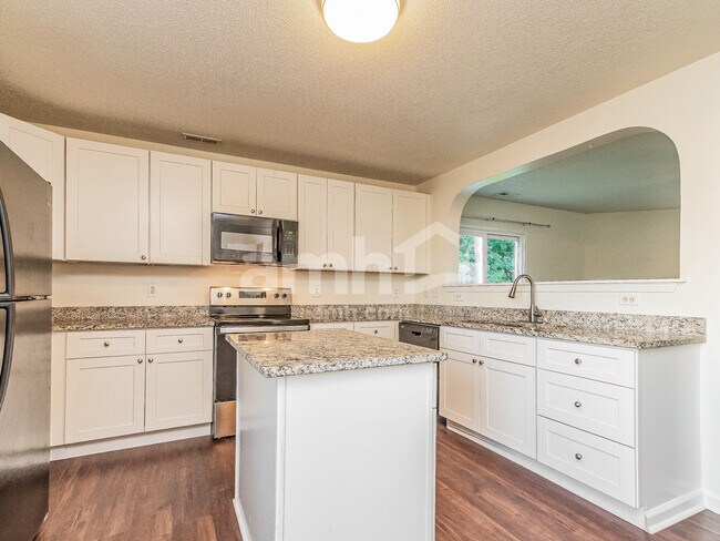 Building Photo - 1212 Whitman Dr