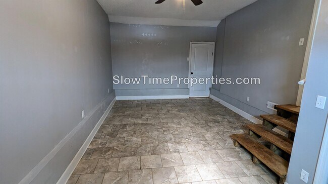 Building Photo - 31 Myrtle Ave