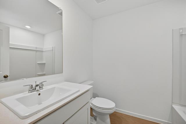 Building Photo - 3703 Longleaf Dr