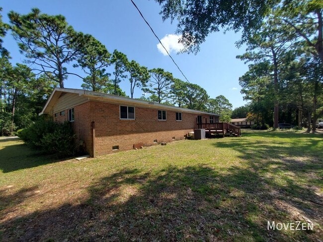 Building Photo - 510 Wesley Ave