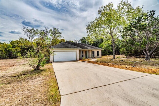 Building Photo - 35 Country Pl Dr