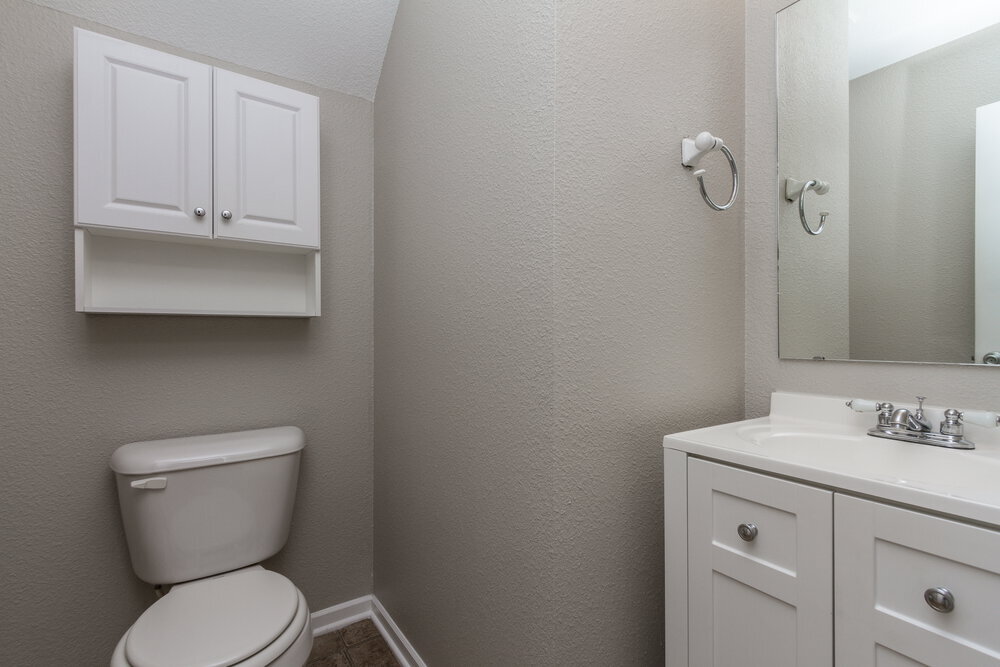 Building Photo - 8038 Retreat Ln