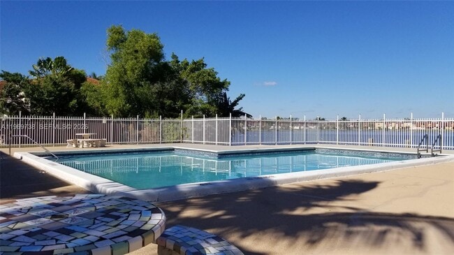 Building Photo - 300 NW 107th Ave