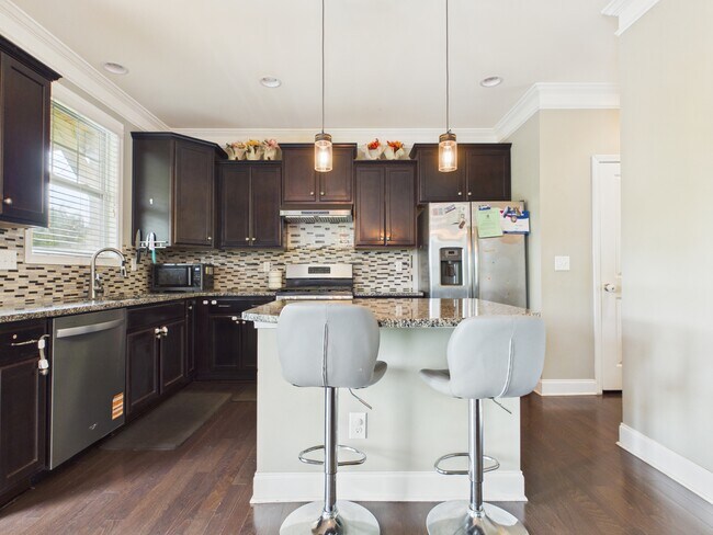 Building Photo - 11060 Hat Creek Ln