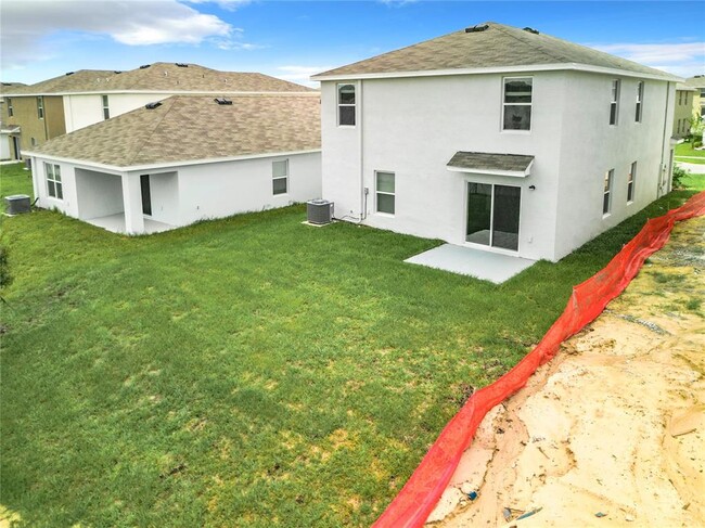 Building Photo - 8645 SW 45th Ct