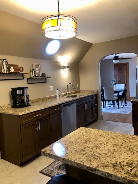 Building Photo - 2310 Willard Ave