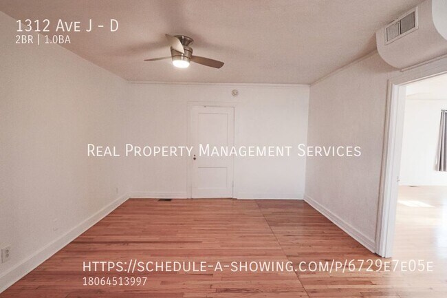 Building Photo - Nice, Large Loft Located Downtown with 2 B...