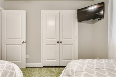 Building Photo - 829 Juno Ln