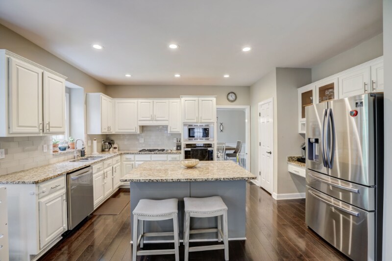 Building Photo - 1155 Arbor Creek Dr