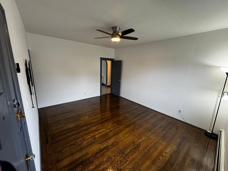 Building Photo - 86 Edgewood Ave