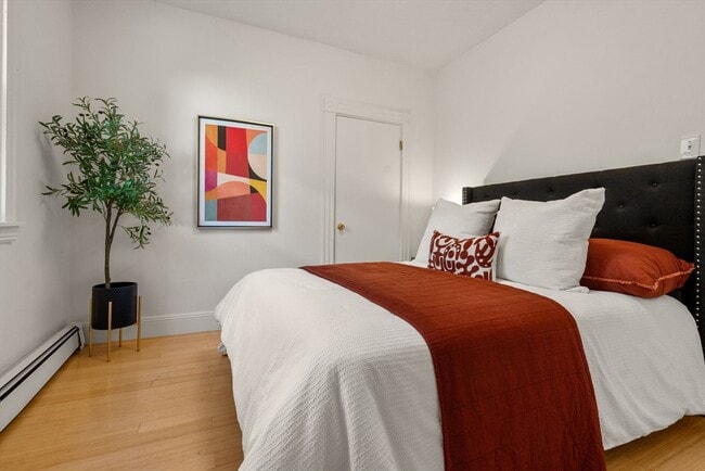 Building Photo - 30 Union St