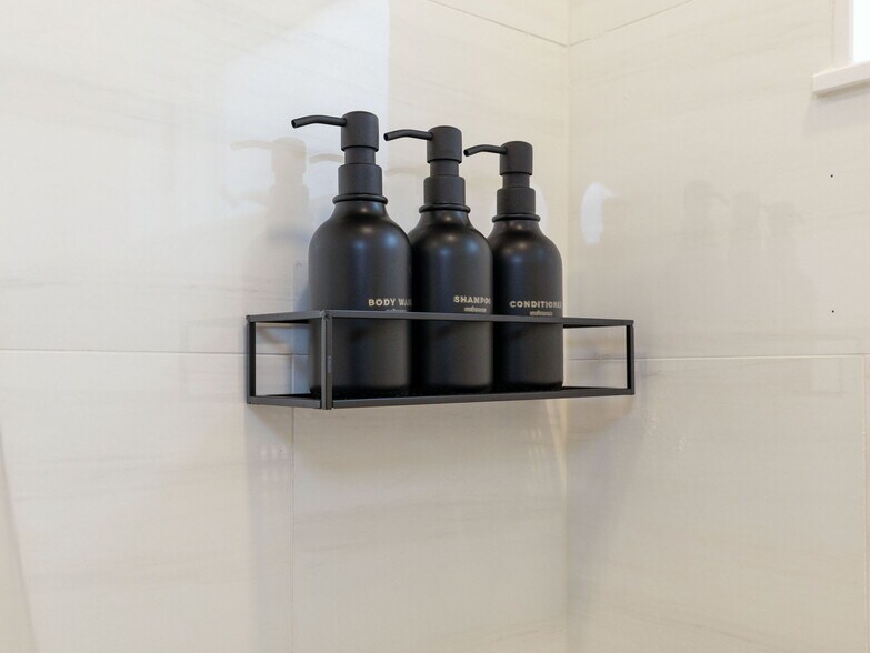 Building Photo - 1 Central Sq