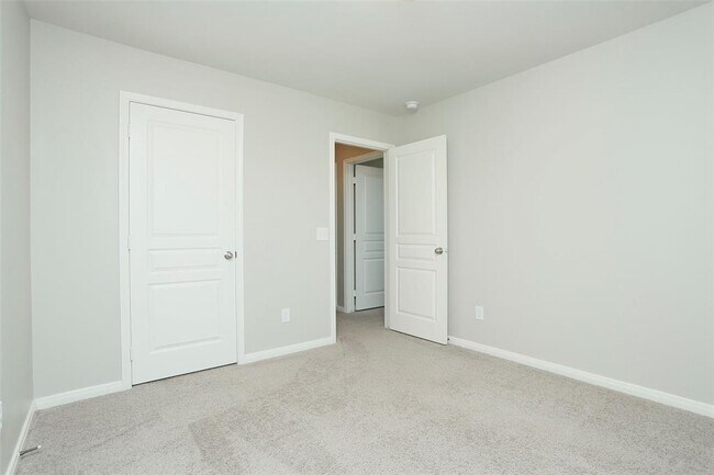 Building Photo - 1123 Cloud Croft Ln