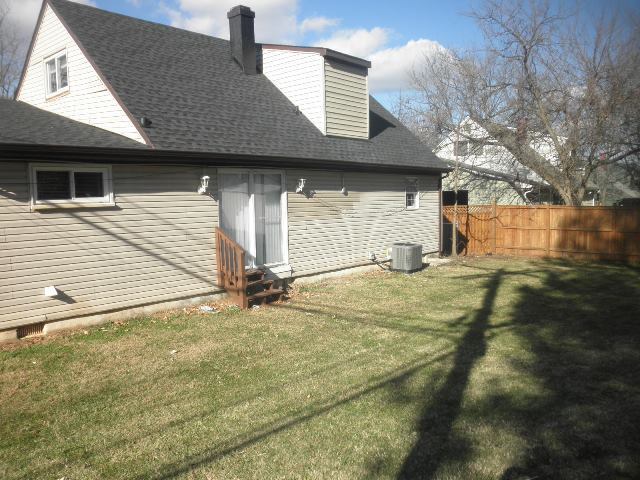 Building Photo - 3615 Courtleigh Dr