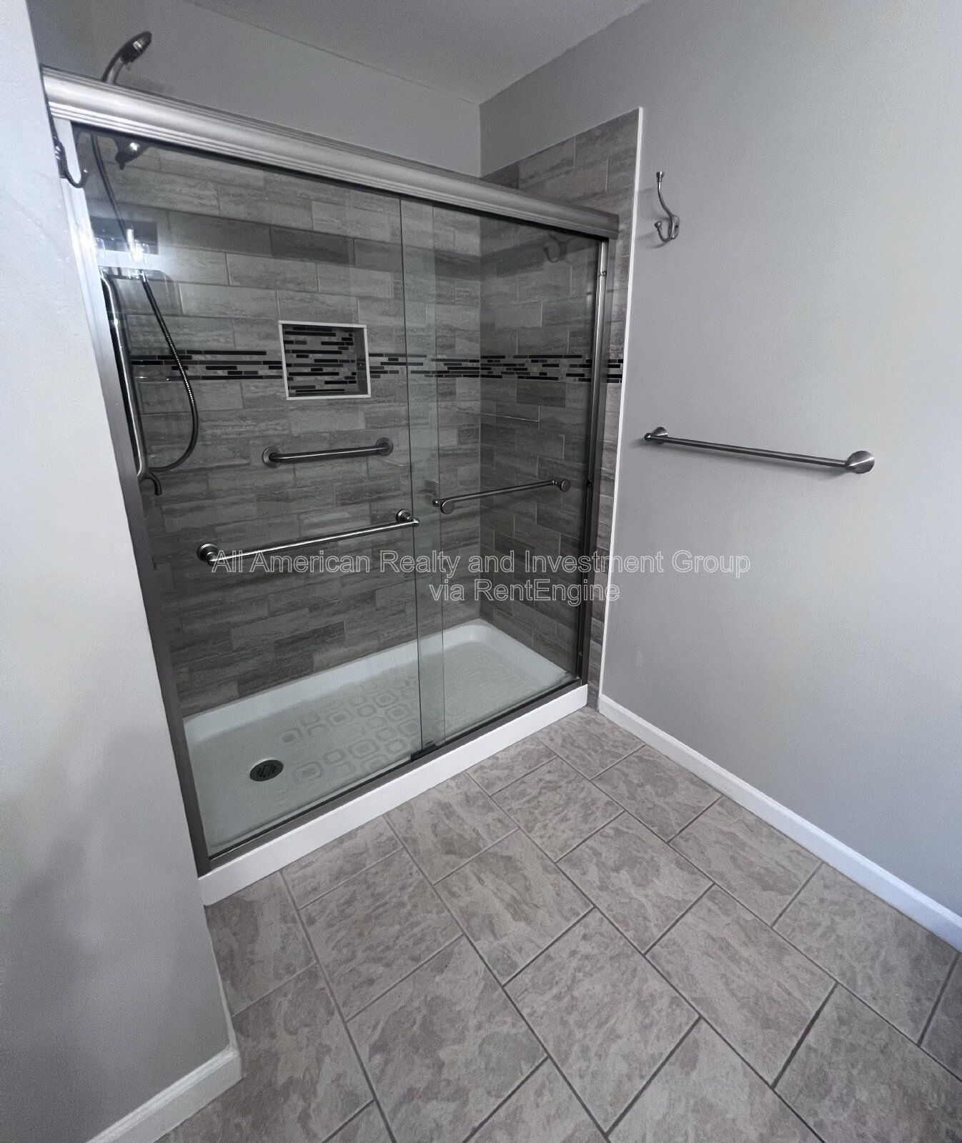 Building Photo - 2220 Kerra Ln