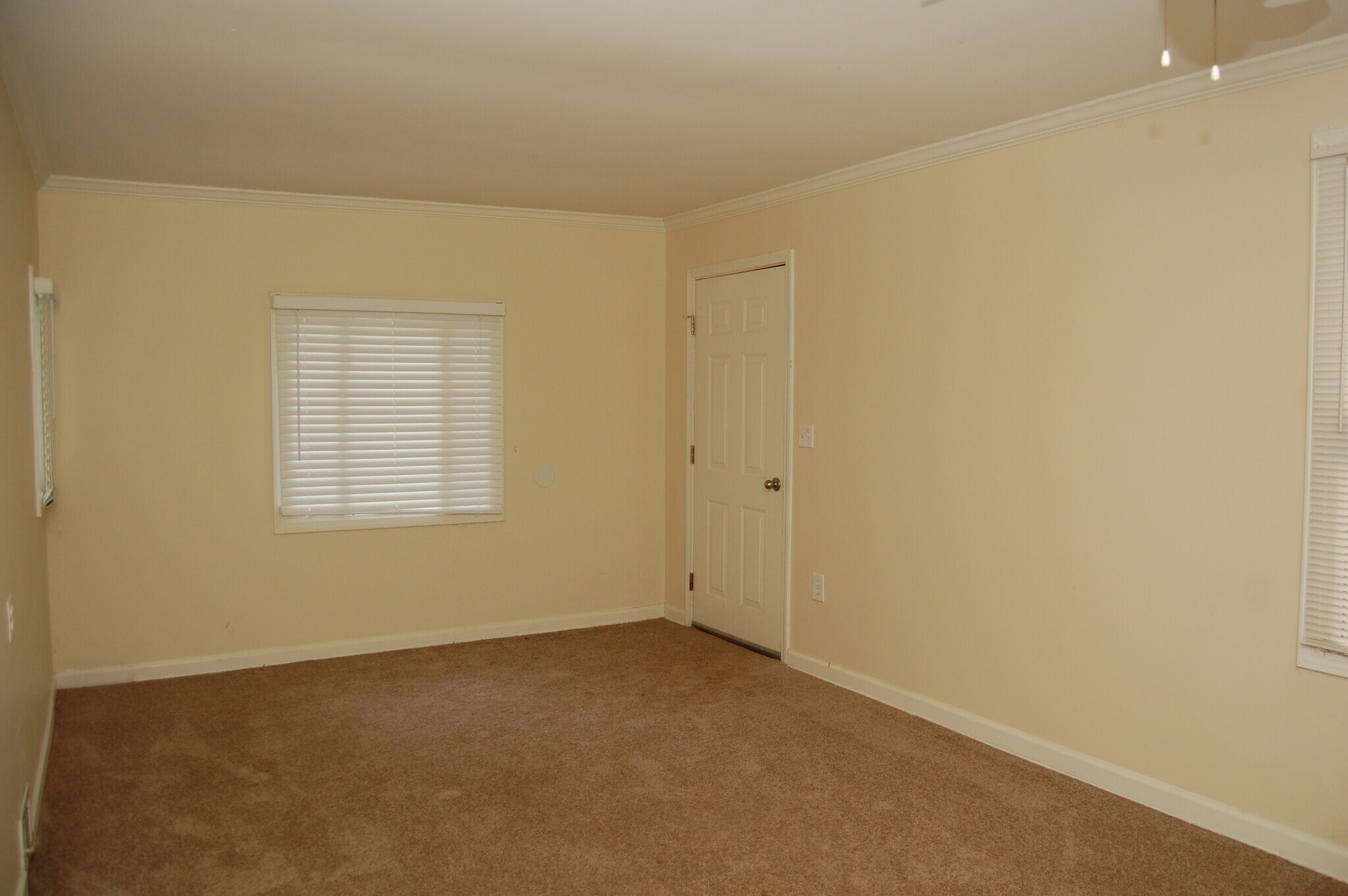5th bedroom - 5075 Fairmont Rd SE