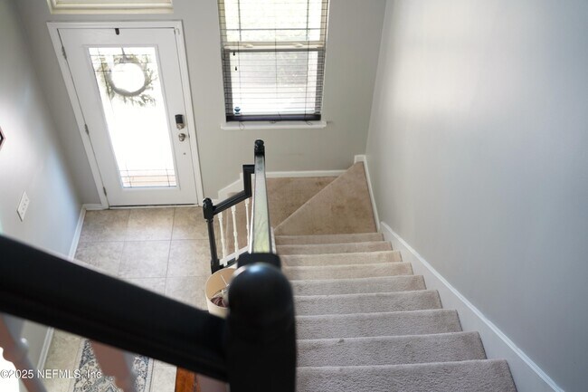 Building Photo - 14629 Serenoa Dr