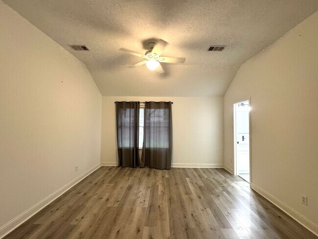 Building Photo - 3265 Jessica Ct