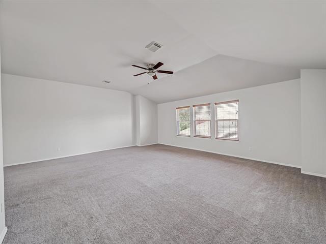 Building Photo - 905 Hems Ln