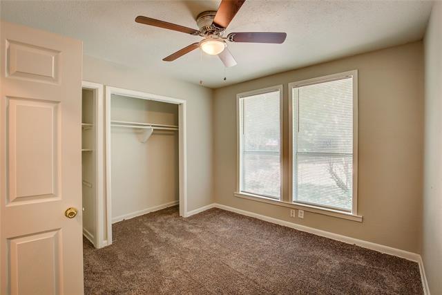 Building Photo - 620 Harrison Ln