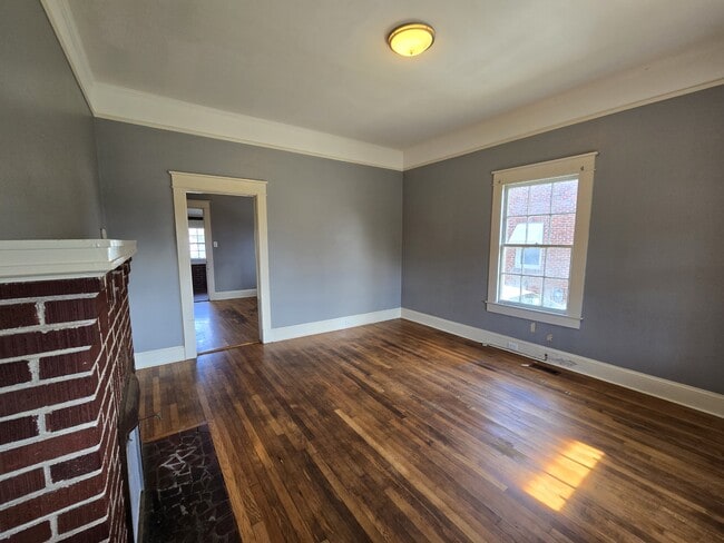 Building Photo - 110 Morgan Ave