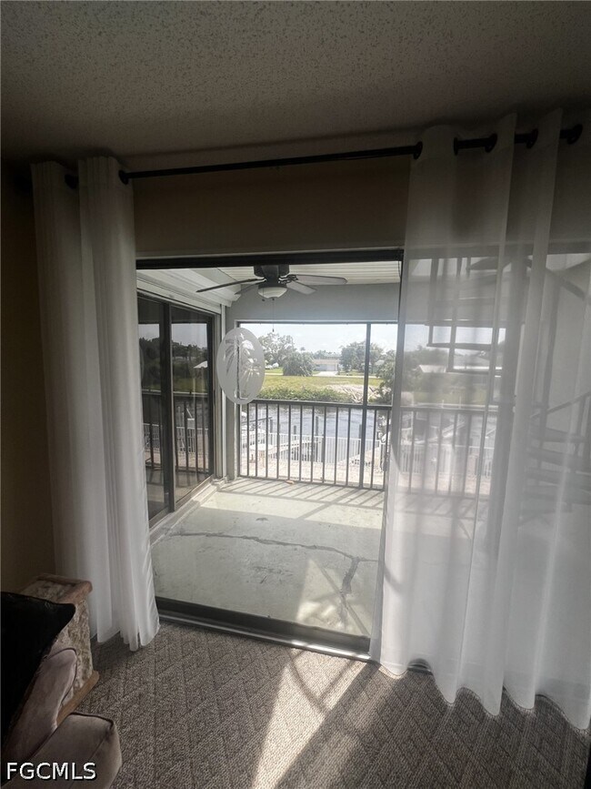 Building Photo - 1754 Cape Coral Pkwy E