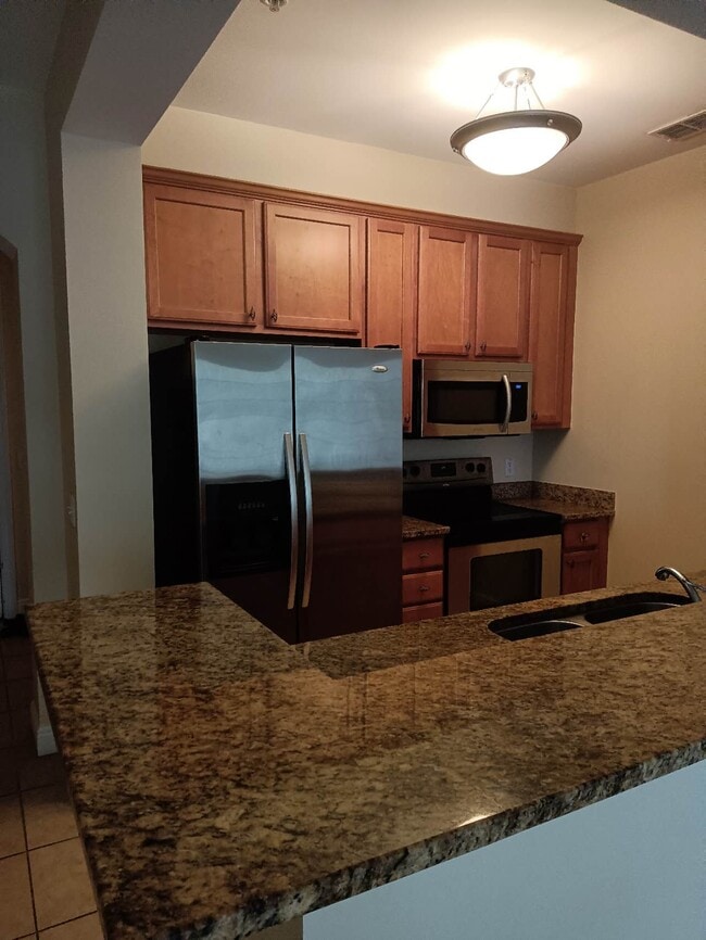 Building Photo - 8010 Via Sardinia Way