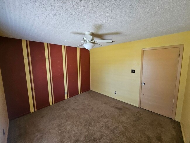 Building Photo - 168 Janice Ln