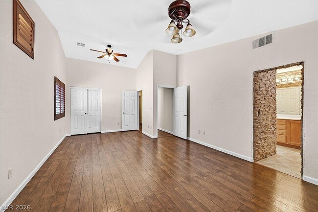 Building Photo - 5840 Coconut Creek St
