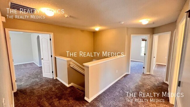 Building Photo - 12811 Moss Park Ridge Dr