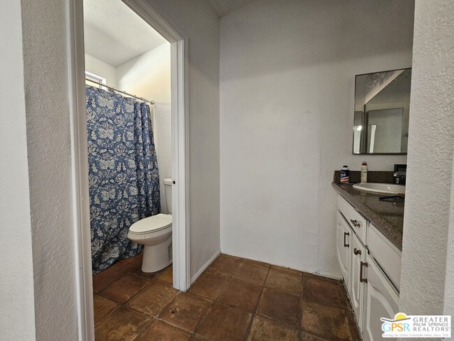 Building Photo - 31765 Victor Rd