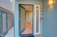 Building Photo - 4117 Sunset Ln