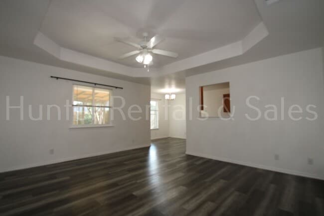 Building Photo - Charming 3-Bedroom Home Minutes from Fort ...
