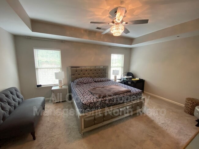 Building Photo - 3371 Castleberry Village Cir