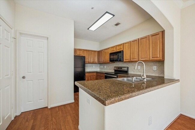 Building Photo - 12707 Boheme Dr