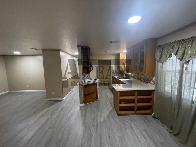 Building Photo - Cute 3 Bed 2 Bath for rent!
