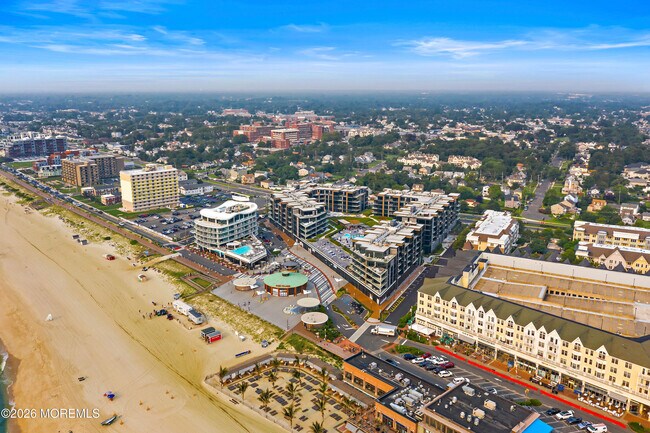 Building Photo - 20 Melrose Terrace