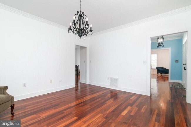 Building Photo - 5444 E Nithsdale Dr