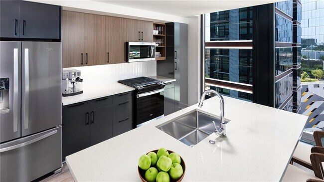 Building Photo - 1382 Peachtree St NE